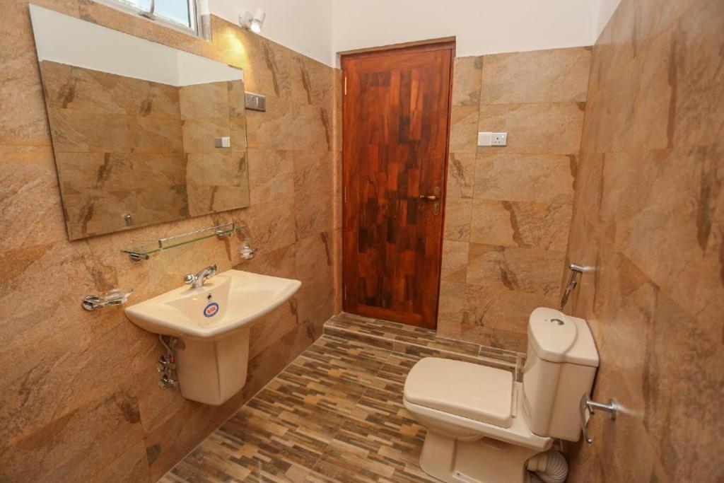 Nirosha Guest House Galle Exterior photo