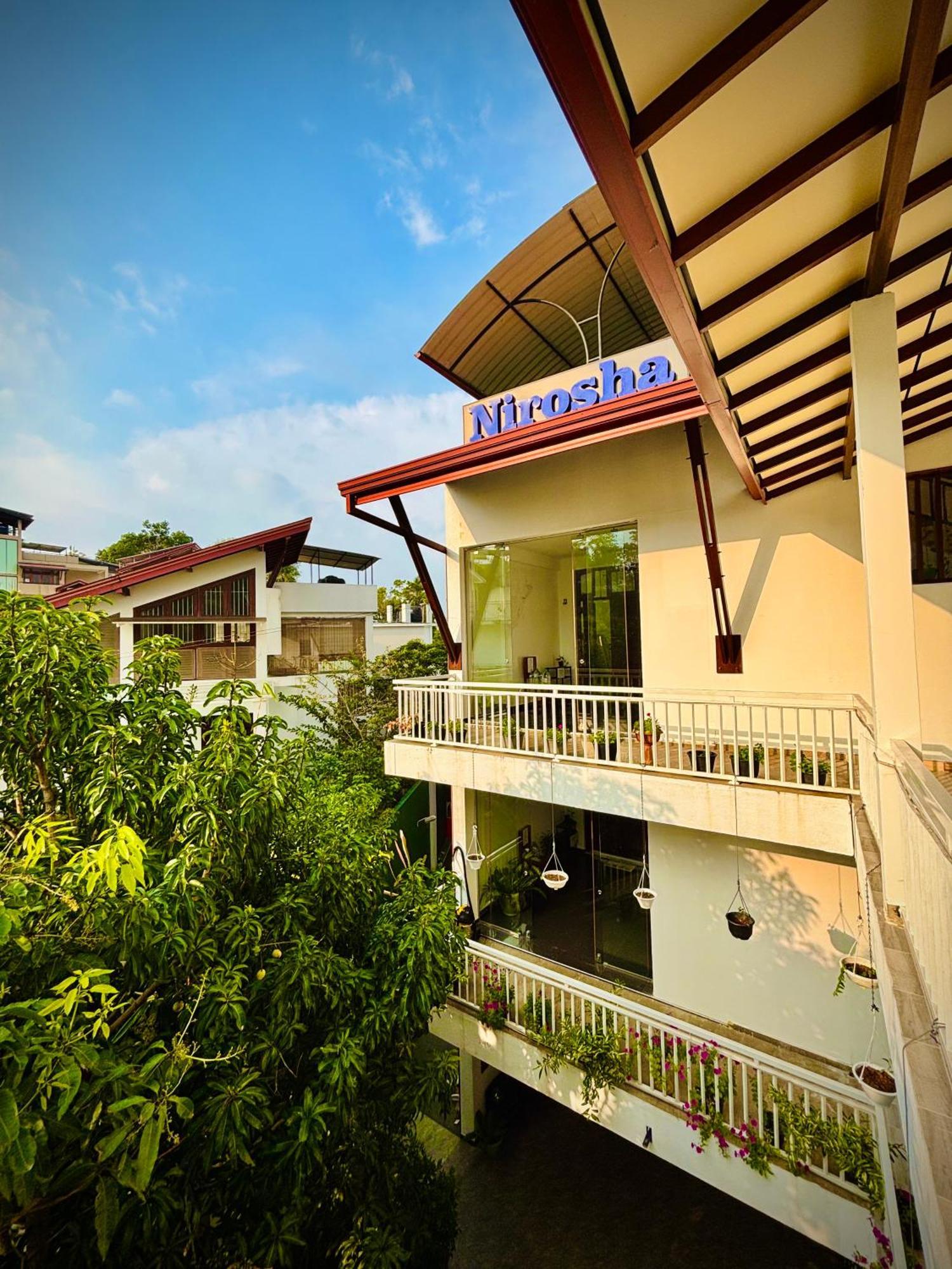 Nirosha Guest House Galle Exterior photo