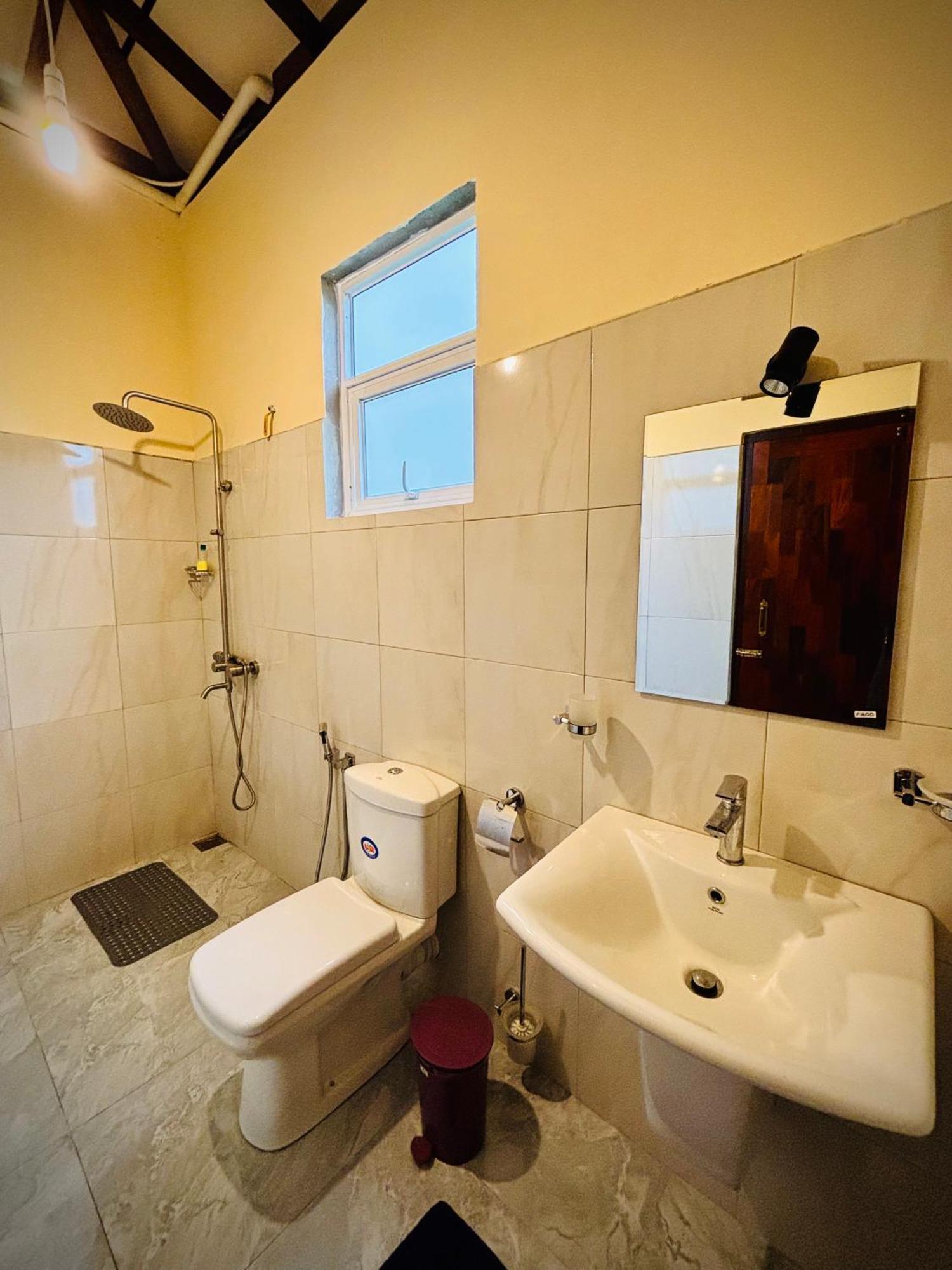 Nirosha Guest House Galle Exterior photo