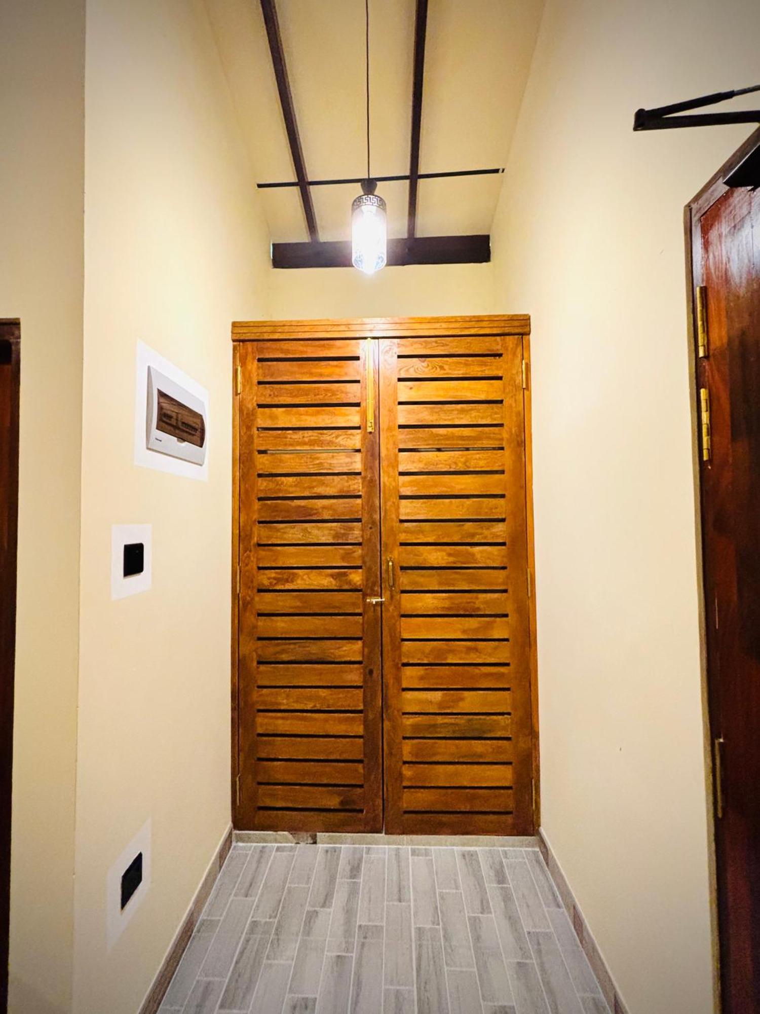 Nirosha Guest House Galle Exterior photo